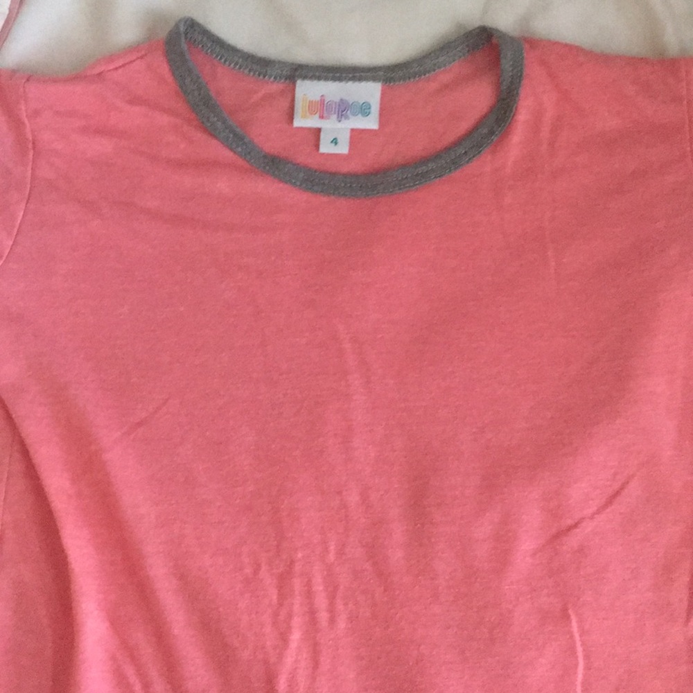 LulaRoe kids shirt size 4 Gracie